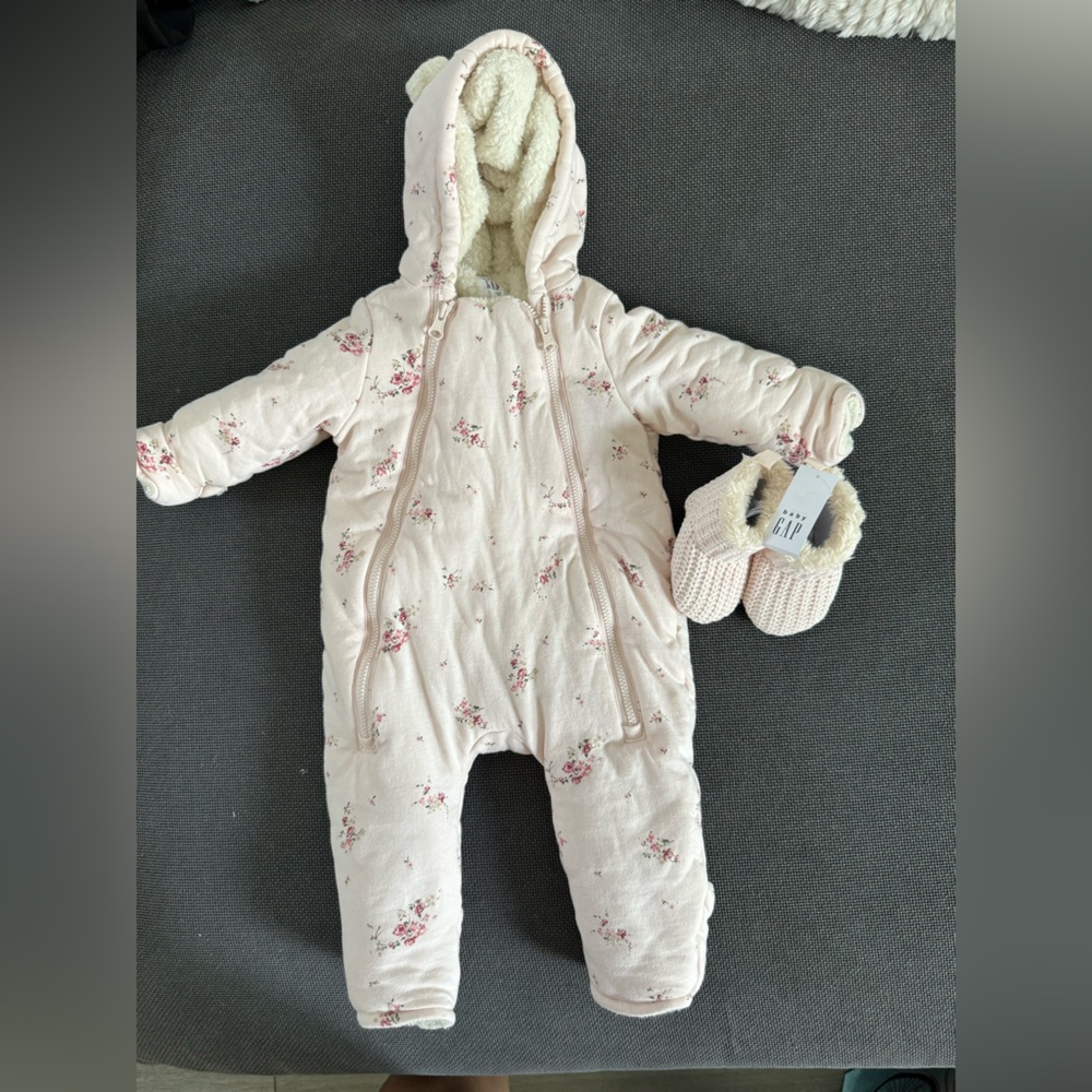 WINTER JUMPSUIT (used once) AND SHOES (NEW)